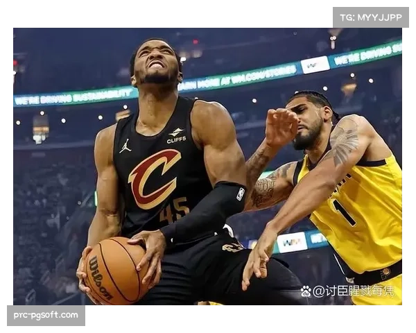 米切尔末节爆发助骑士逆转 关键球能力体现全明星价值